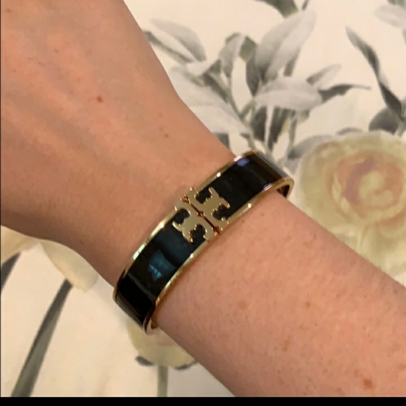 Brand New Tory Burch Enamel Braclet - Picture 5 of 13